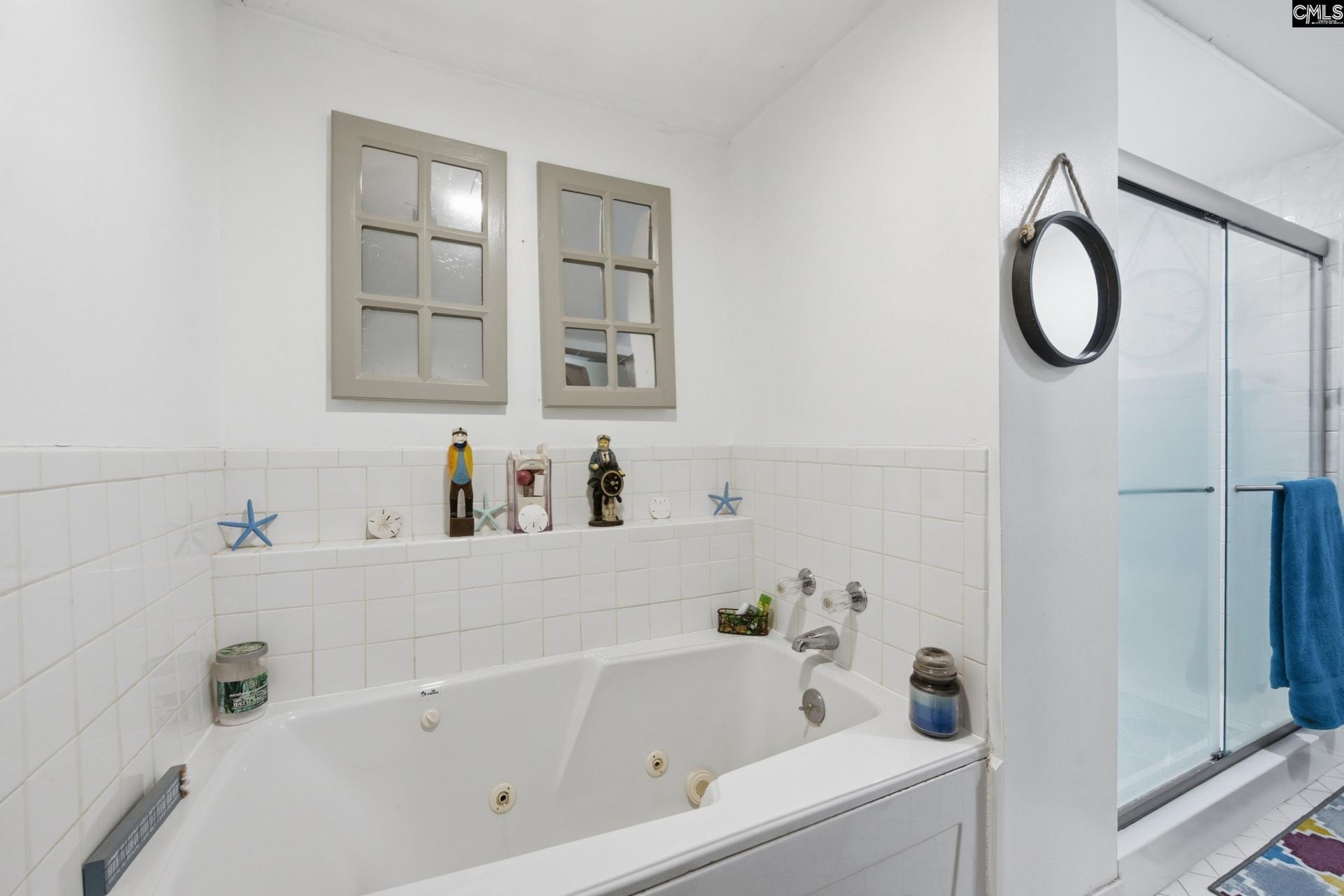 1089 Lake Drive  Photo 22