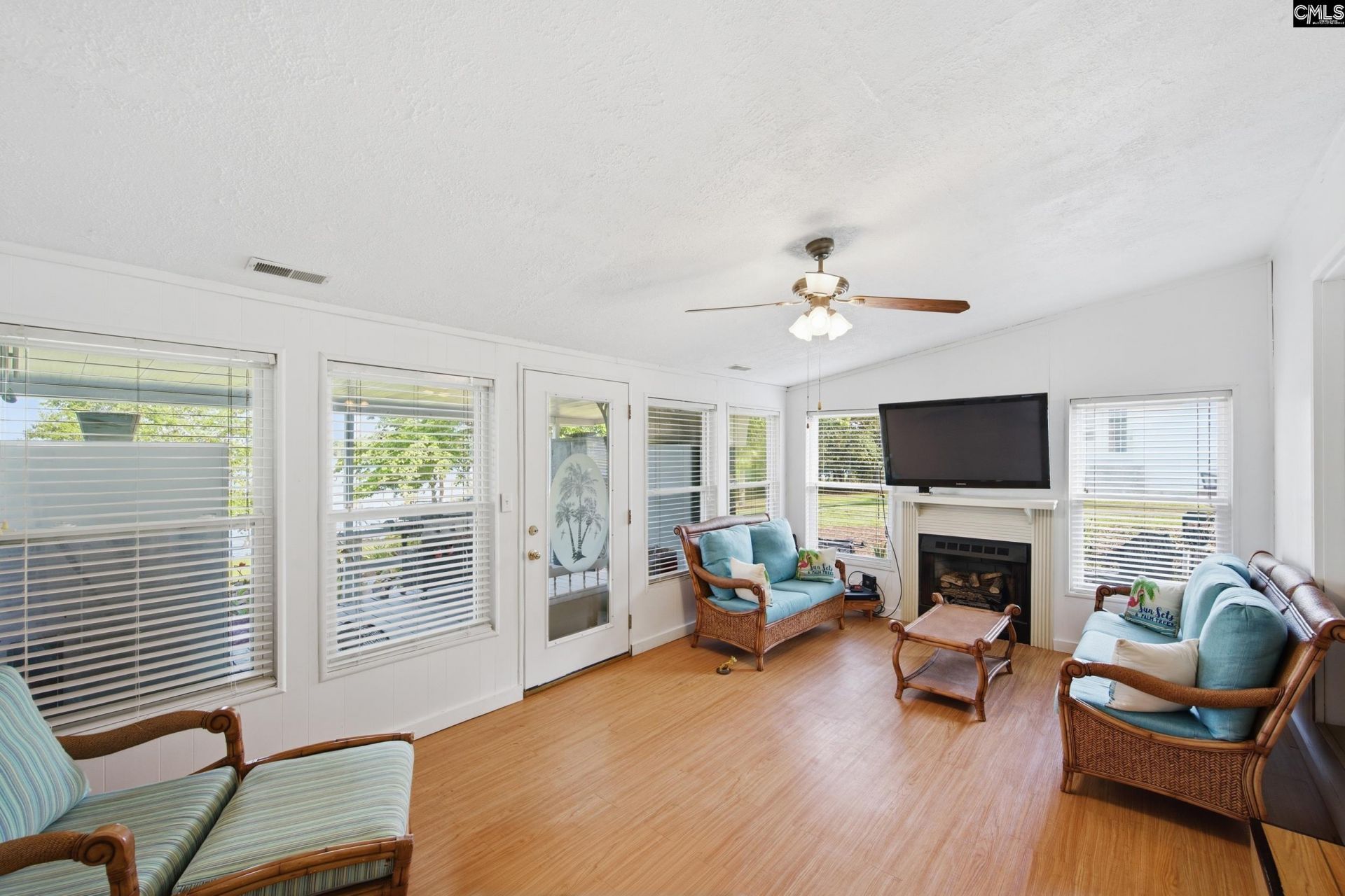 1089 Lake Drive  Photo 24