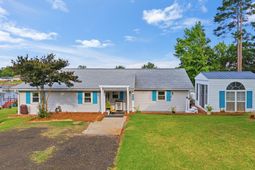 1089 Lake Drive  photo 4