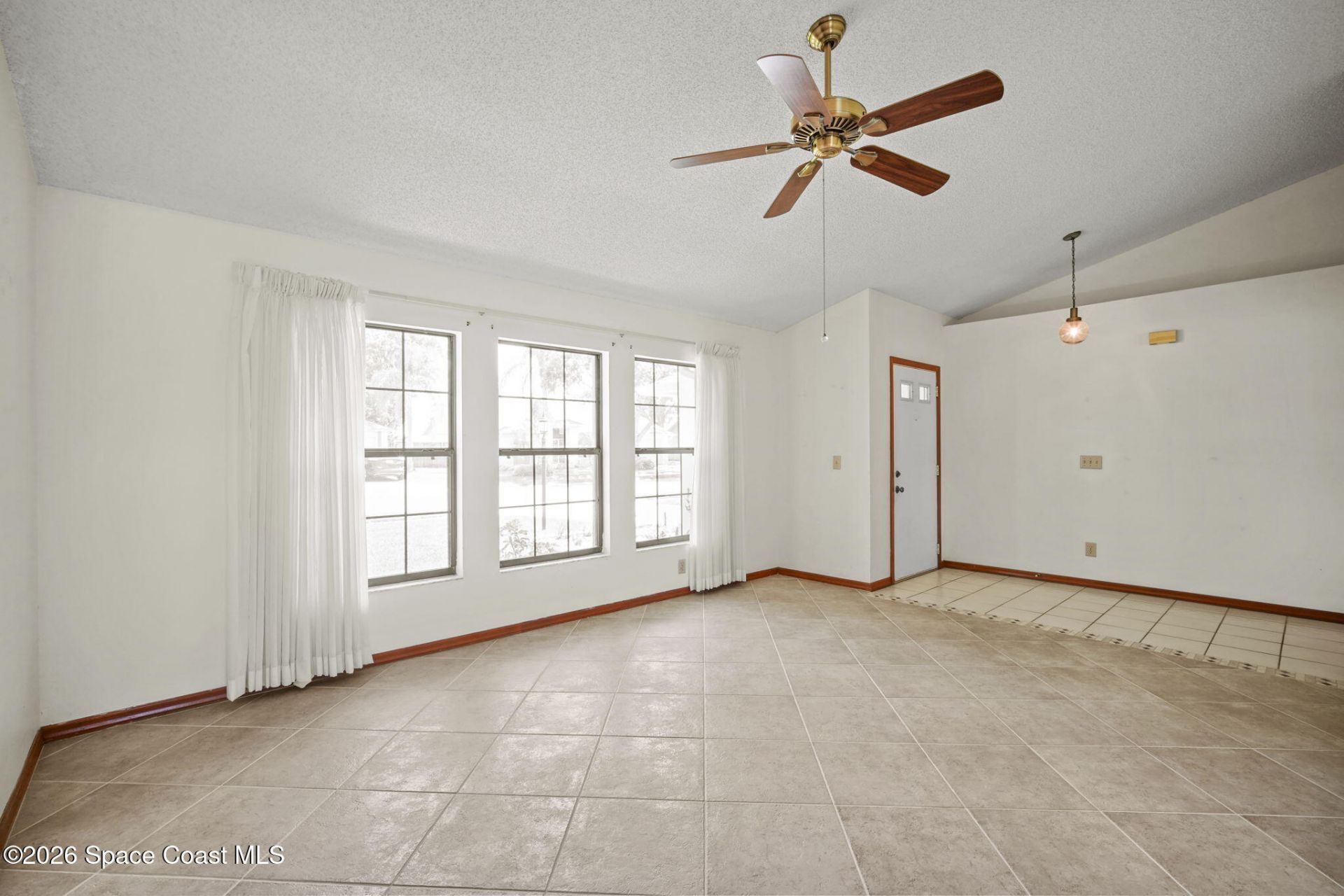 1246 Lakeview Drive , Rockledge, FL 32955 Photo