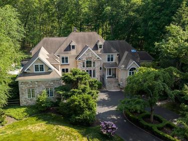 5 GLEN EAGLES DRIVE, NEW HOPE, PA 18938