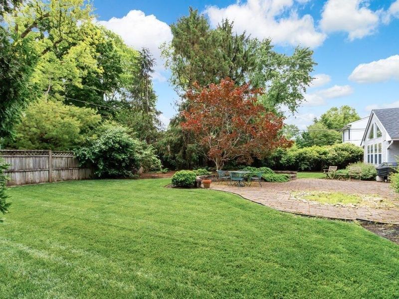 4304 Braunton Road , Columbus, OH 43220 Photo 39