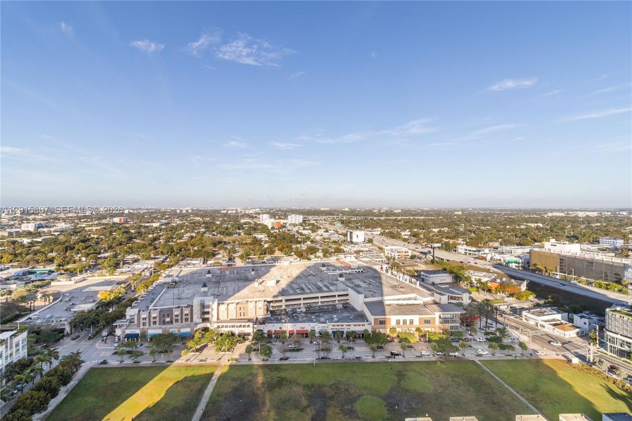 121 NE 34th St , Unit 2509, Miami, FL 33137 Photo