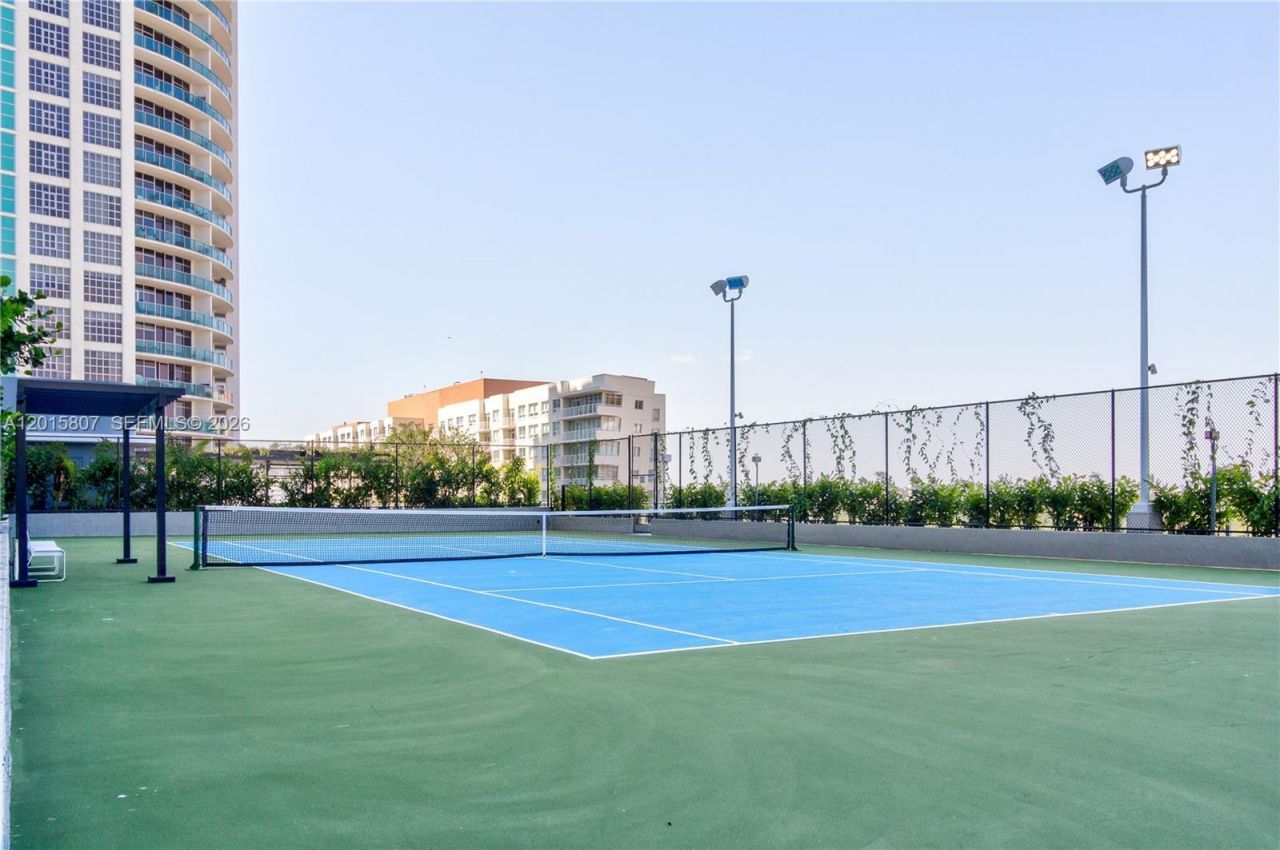 121 NE 34th St , Unit 2509, Miami, FL 33137 Photo