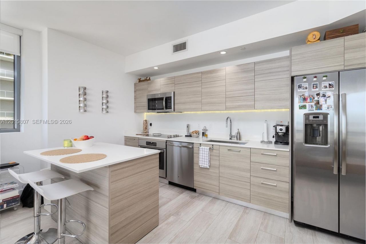 121 NE 34th St , Unit 2509, Miami, FL 33137 Photo