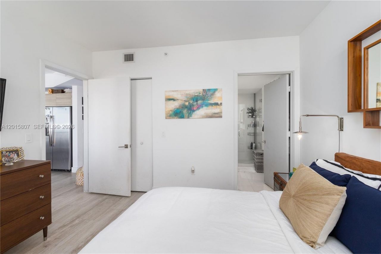 121 NE 34th St , Unit 2509, Miami, FL 33137 Photo