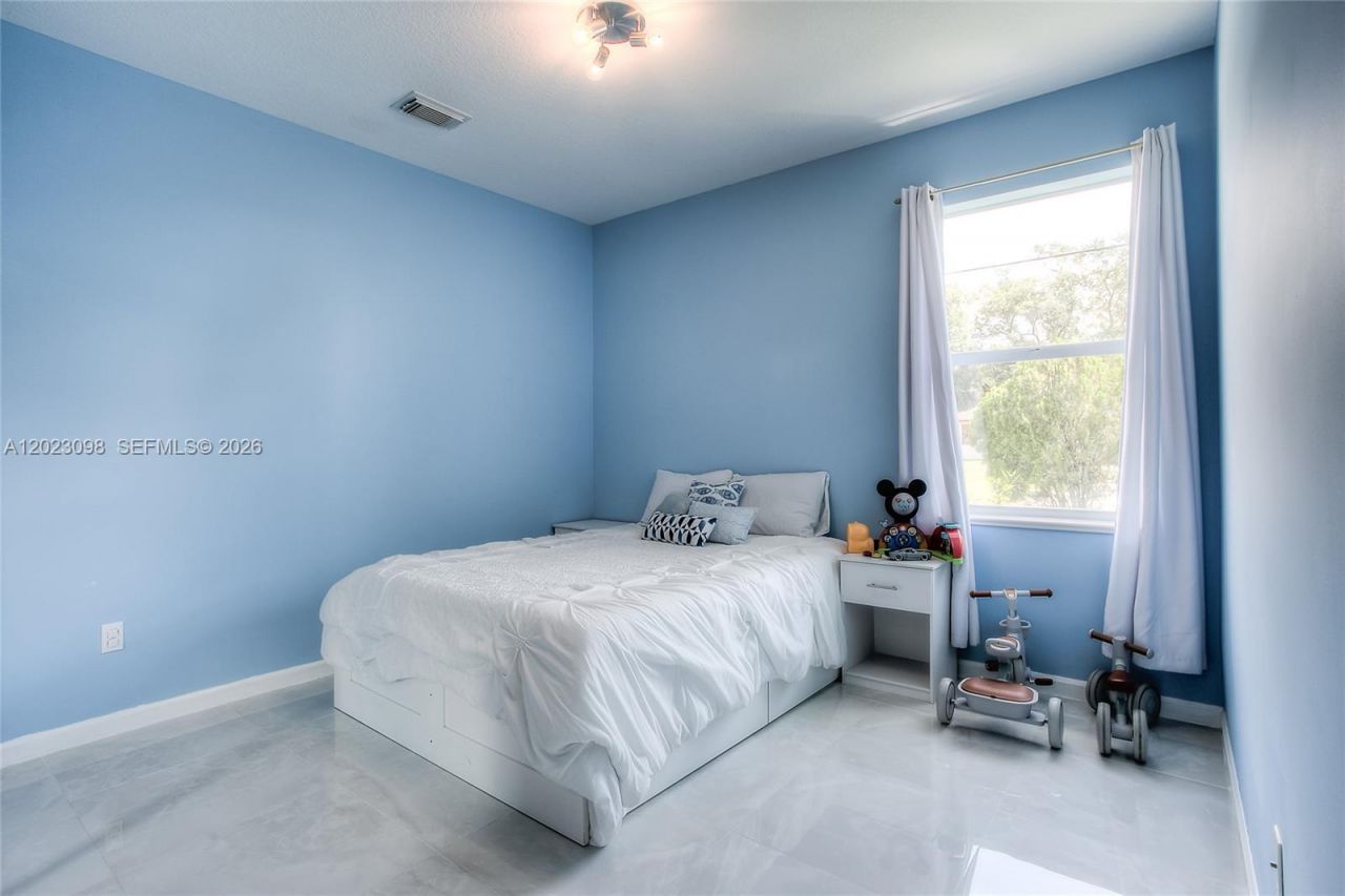1687 SW Import Dr , Port Saint Lucie, FL 34953 Photo