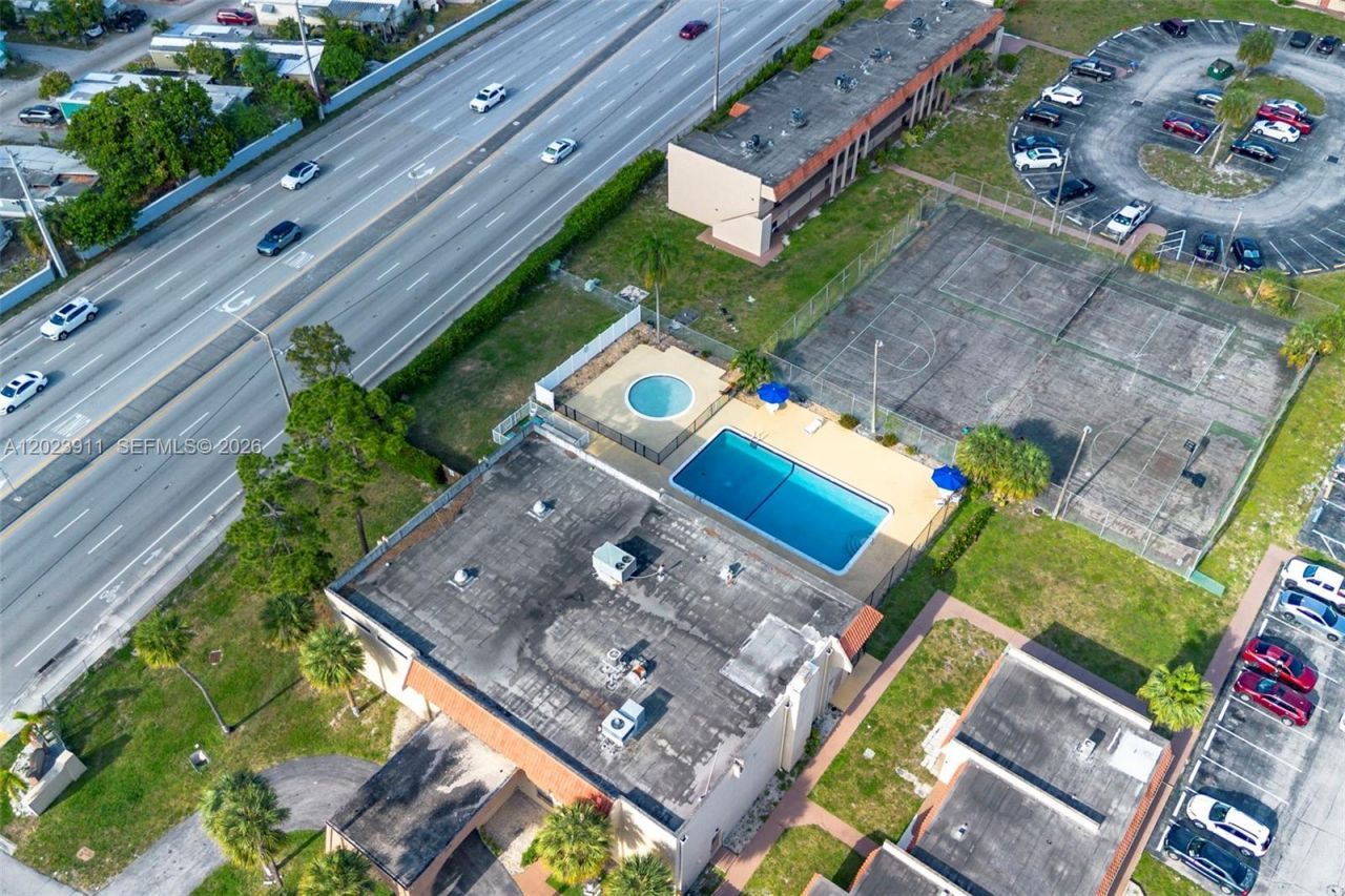 6100 Forest Hill Blvd, Unit 107, West Palm Beach, FL 33415 Photo
