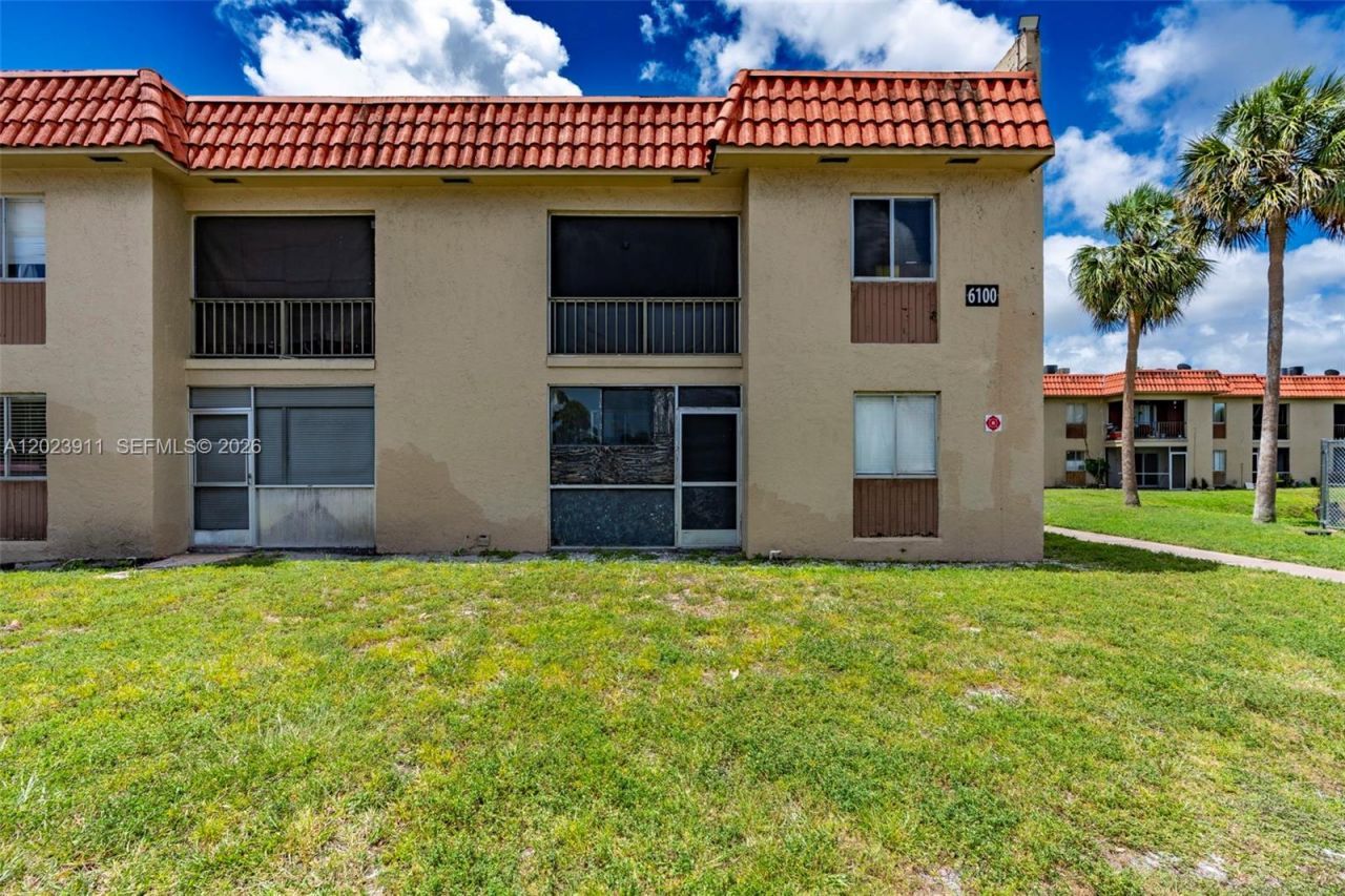 6100 Forest Hill Blvd, Unit 107, West Palm Beach, FL 33415 Photo
