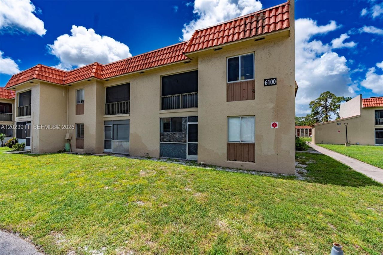 6100 Forest Hill Blvd, Unit 107, West Palm Beach, FL 33415 Photo