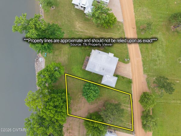 246 Shannon Lane , Bath Springs, TN 38311