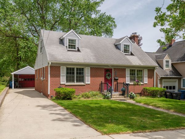 1927 Indiana Street, Kalamazoo, MI 49008