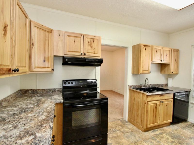 838 Oak Grove Avenue , Marion, OH 43302 Photo 18