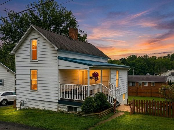 528 Hess Street, Morgantown, WV 26501