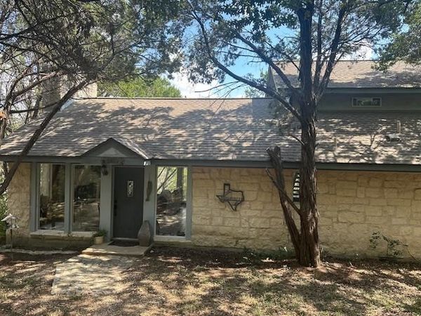 10903 Lakeside DR, Jonestown, TX 78645