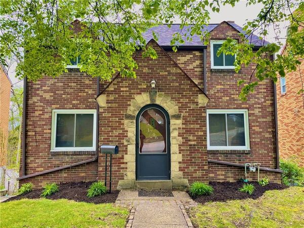 1706 Pioneer Ave , Pittsburgh, PA 15226