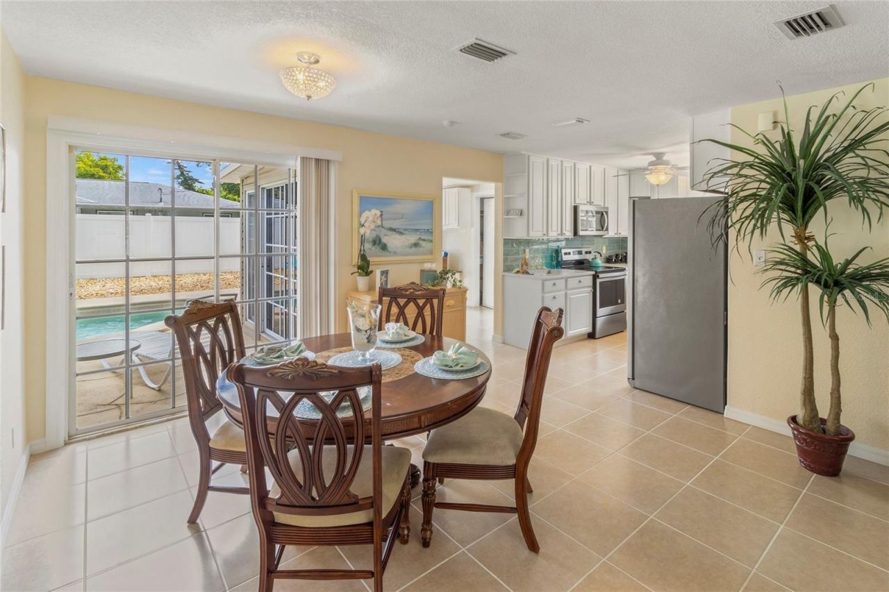 Please Call For Address, Sarasota, FL 34237 Photo