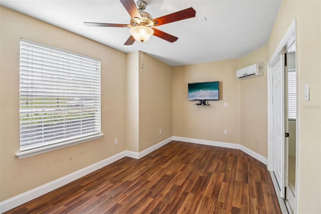 34028 Matthews Cove, Leesburg, FL 34788 Photo