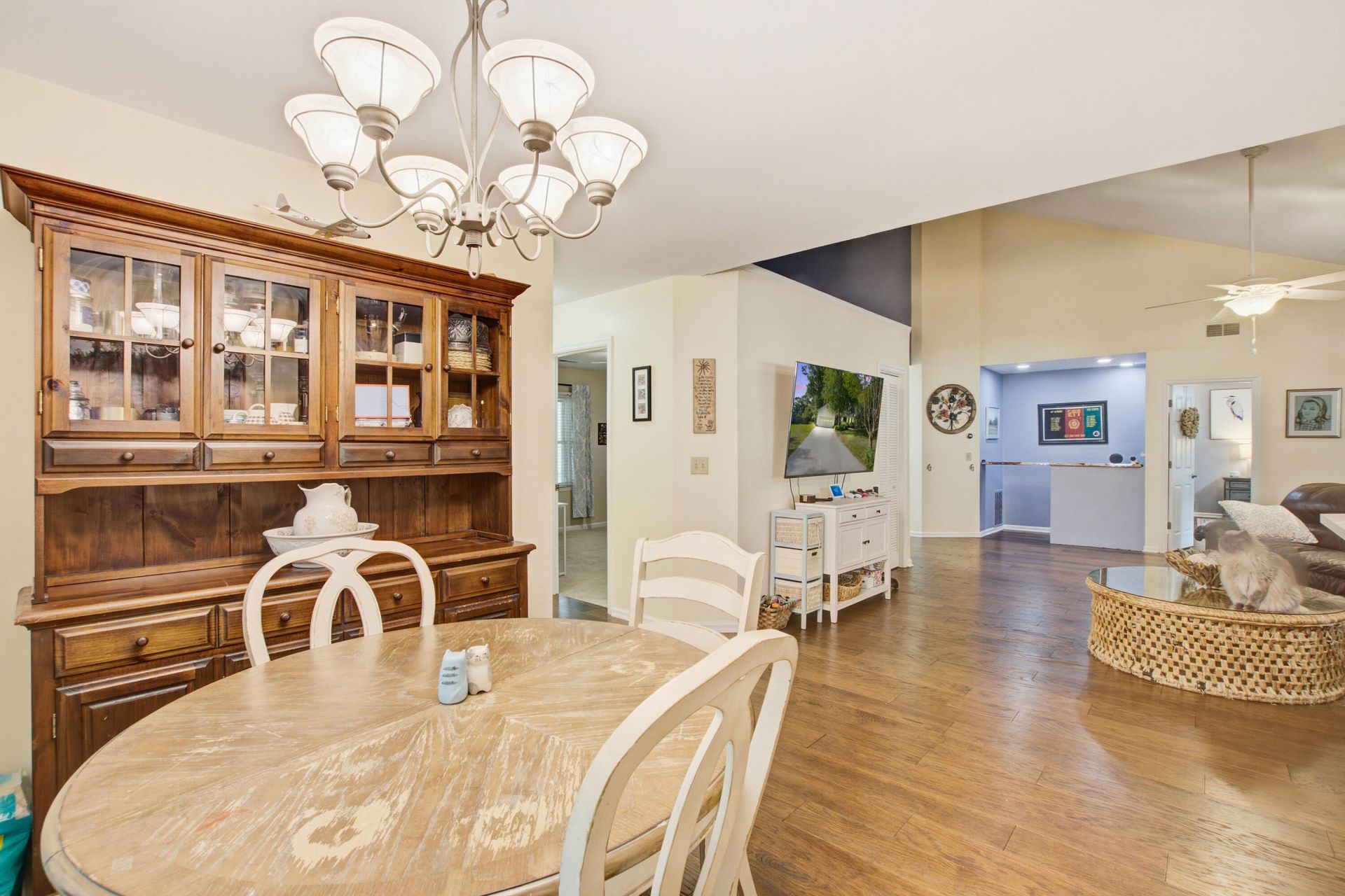 7 Sconesill Lane Photo 14