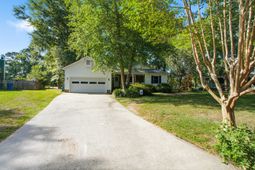 7 Sconesill Lane photo 4