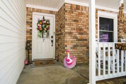 7 Sconesill Lane photo 4