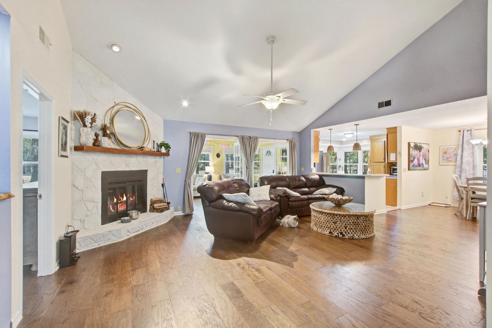 7 Sconesill Lane Photo 7