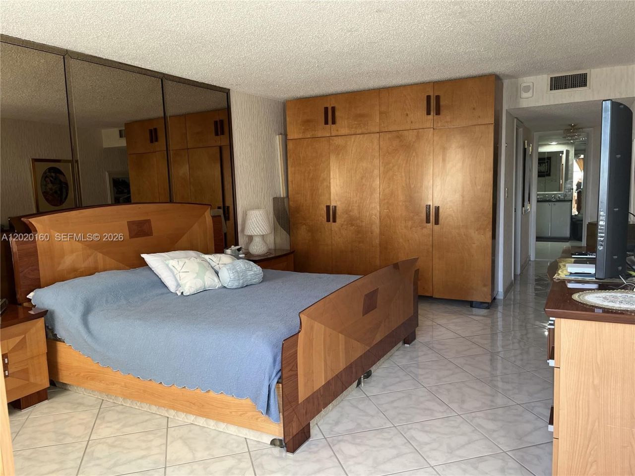 1920 S Ocean Dr, Unit 16B, Hallandale Beach, FL 33009 Photo