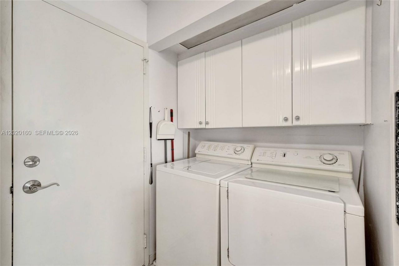 1920 S Ocean Dr, Unit 16B, Hallandale Beach, FL 33009 Photo