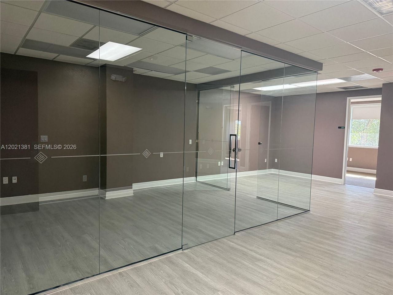 290 NW 165th St , Unit M500, Miami, FL 33169 Photo