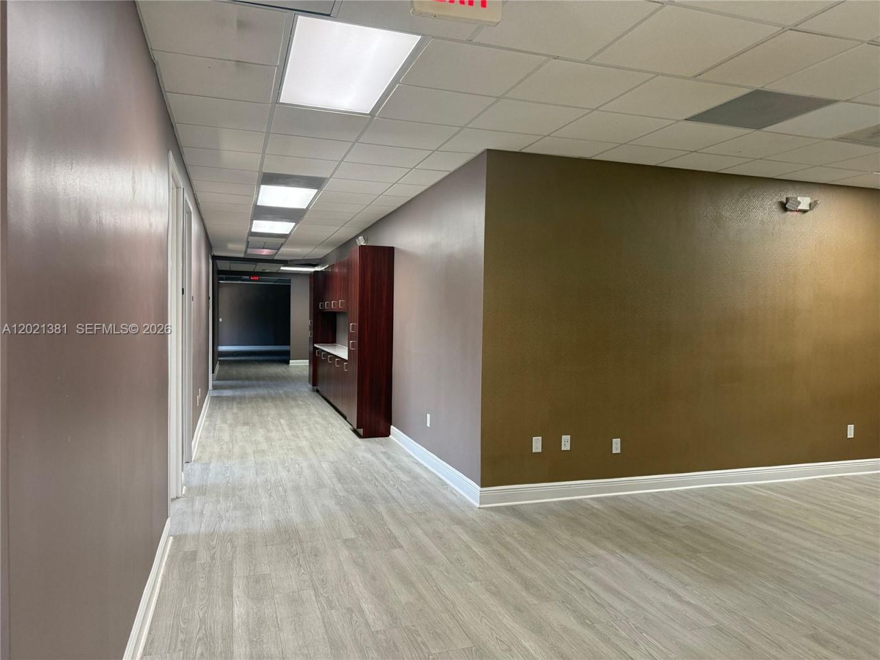 290 NW 165th St , Unit M500, Miami, FL 33169 Photo