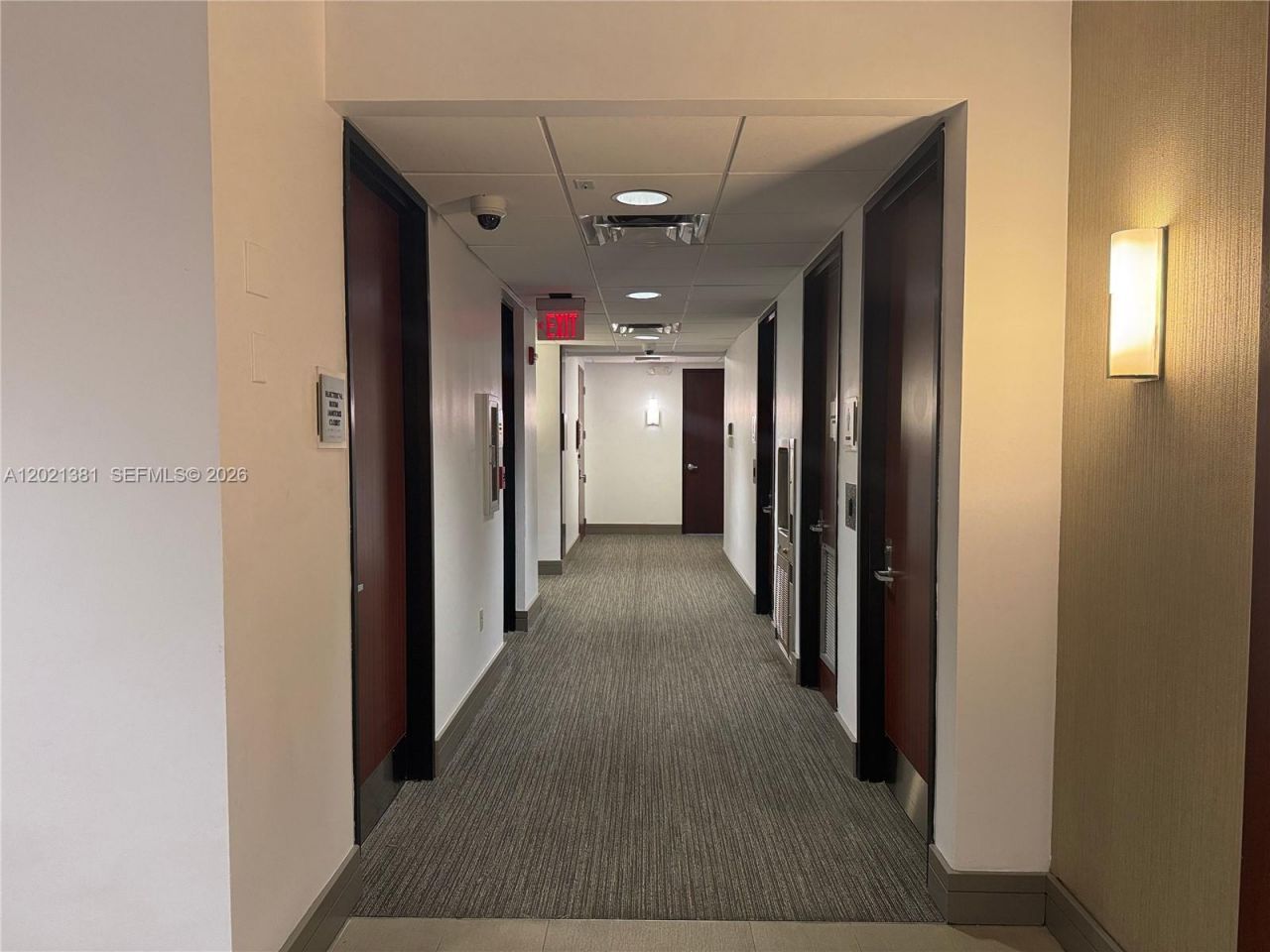 290 NW 165th St , Unit M500, Miami, FL 33169 Photo