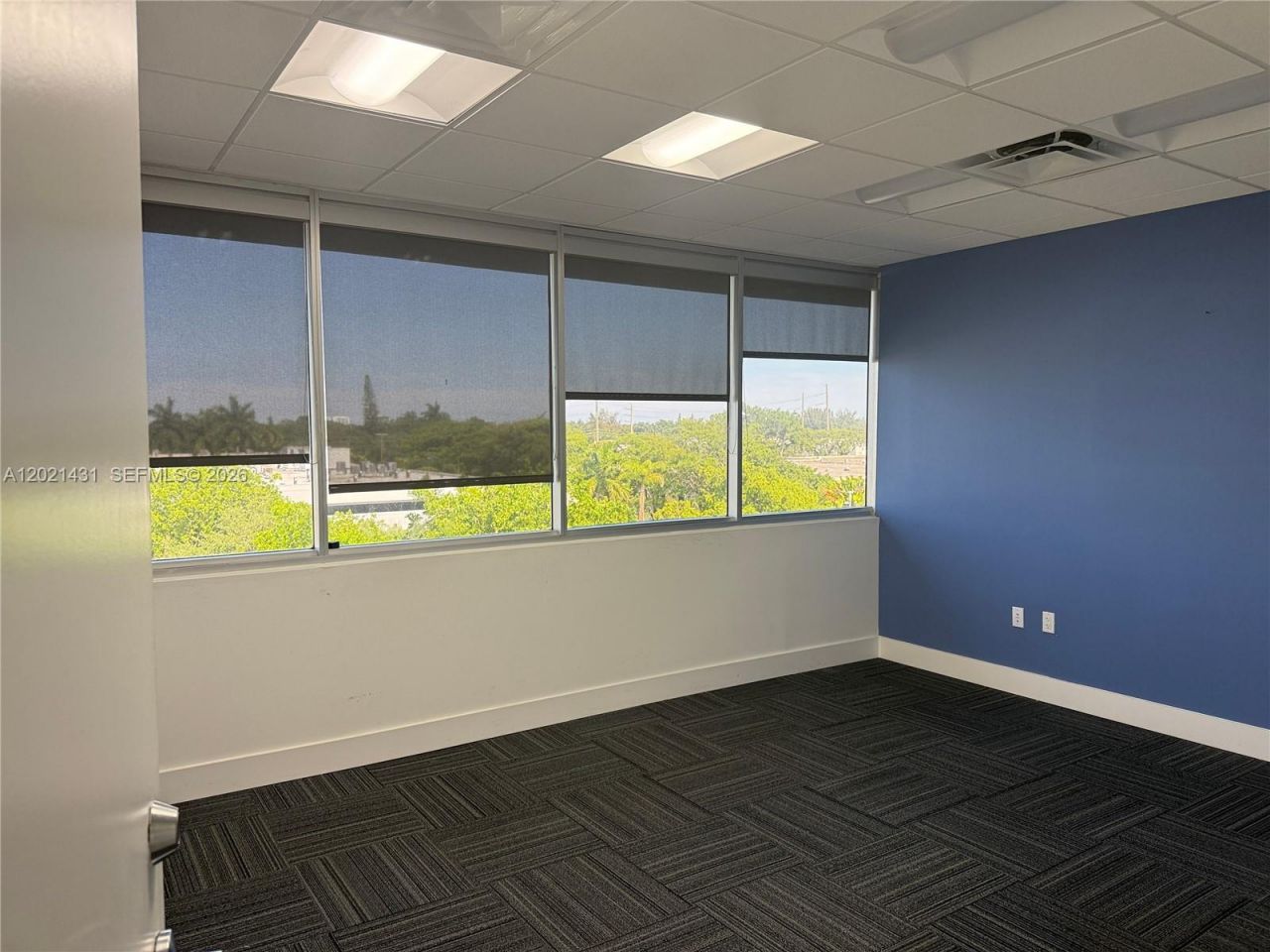 290 NW 165th St , Unit PH-2, Miami, FL 33169 Photo