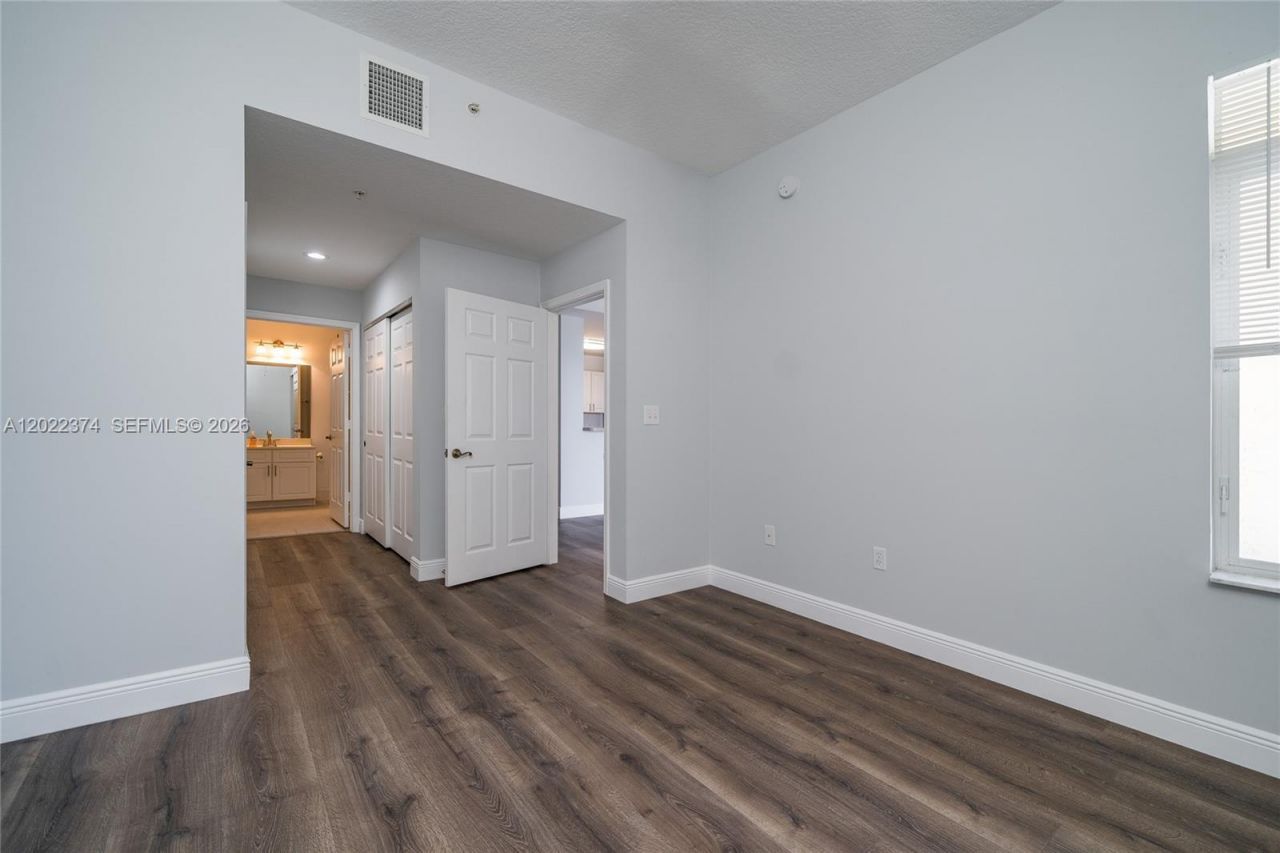 1200 Town Center Dr , Unit 513, Jupiter, FL 33458 Photo