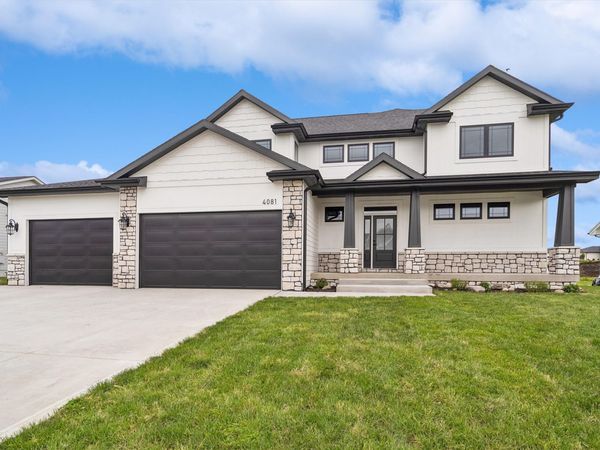 4081 NW 181st Street, Clive, IA 50325