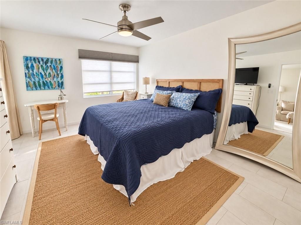 1056 Forest Lakes Dr, Unit A201, Naples, FL 34105 Photo