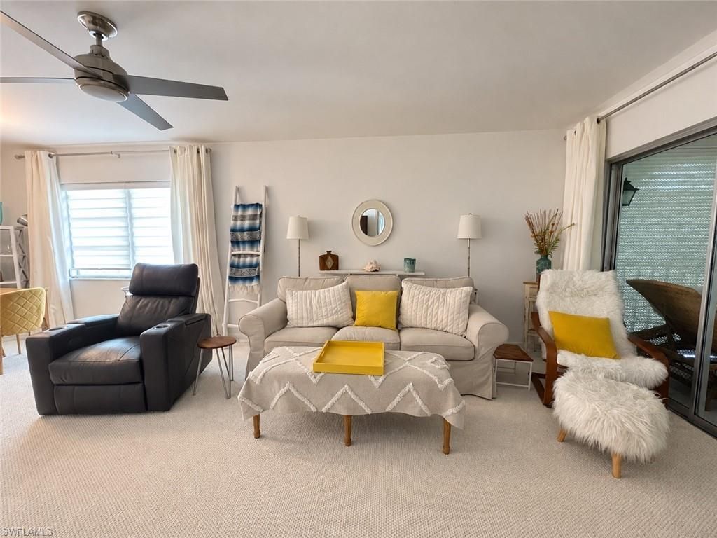 1056 Forest Lakes Dr, Unit A201, Naples, FL 34105 Photo