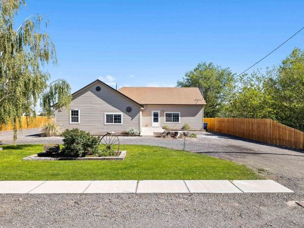 526 North St, Filer, ID 83328