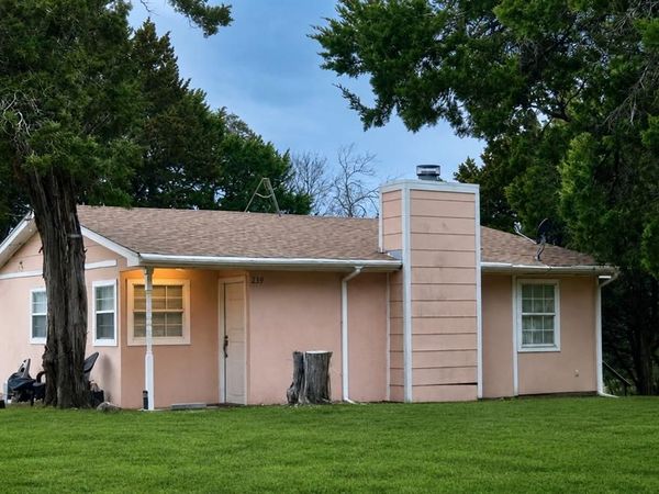 2 2 9 CANYON Drive, Whitney, TX 76692