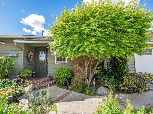 1224 E Orange Grove , Orange, CA 92867
