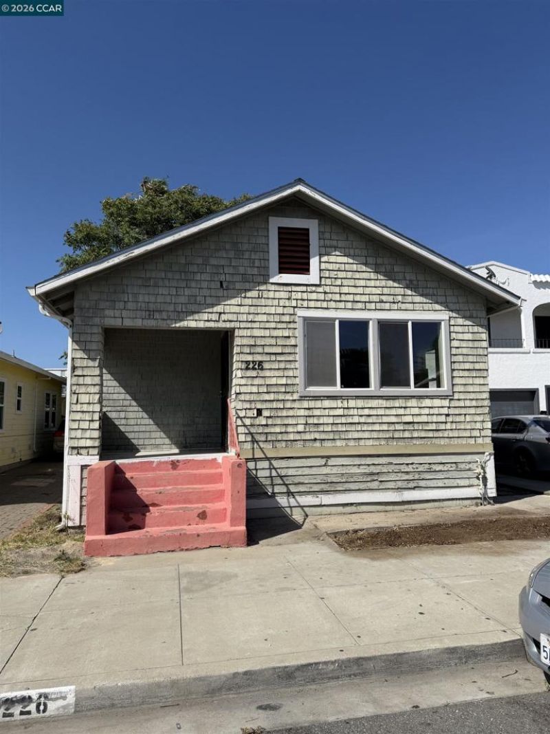226 W 9th Street , Pittsburg, CA 94565 Main Photo