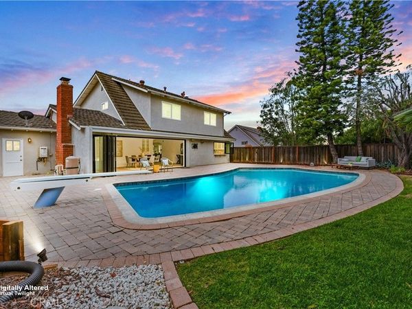 26635 Saddleback, Mission Viejo, CA 92691