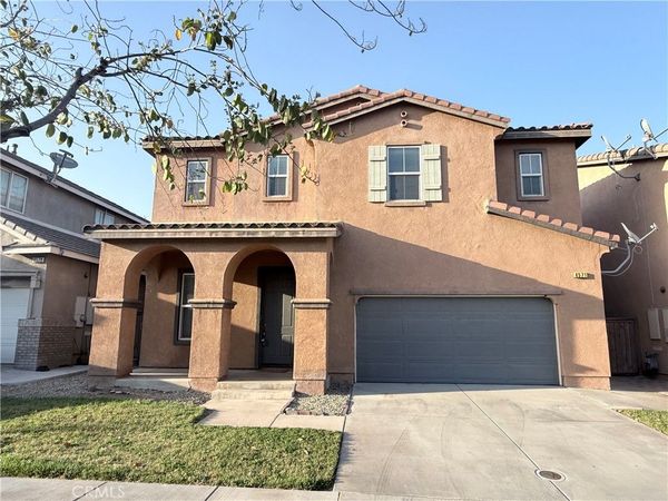 4571 Vincent Way , Riverside, CA 92501