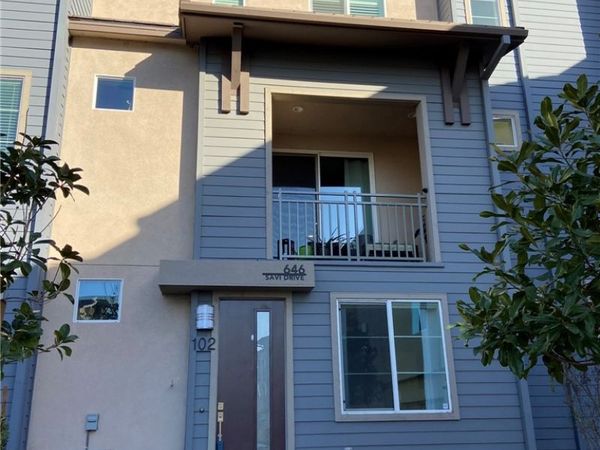 646 Savi Drive , Unit 102, Corona, CA 92878