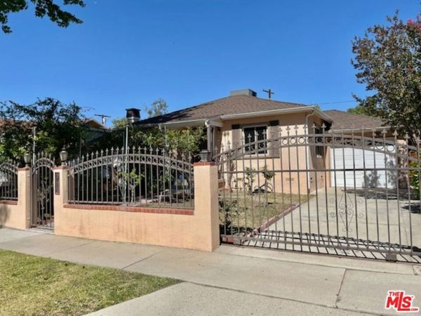 5716 Lasaine Avenue , Encino, CA 91316