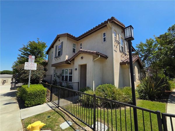 22553 Firenze , Carson, CA 90745
