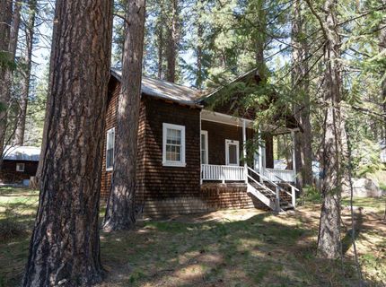 206 Main Street, Calpine, CA 96124 Photo