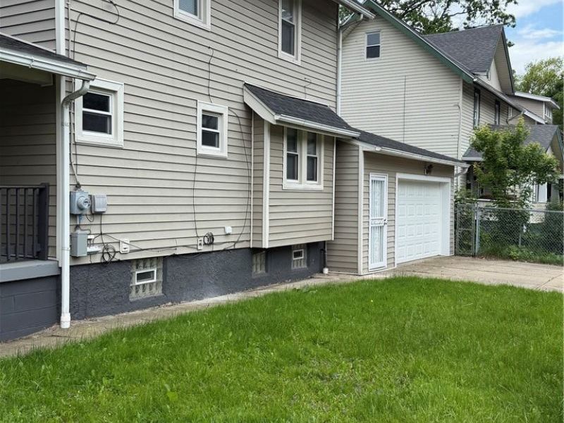 664 Noah Avenue , Akron, OH 44320 Photo 2