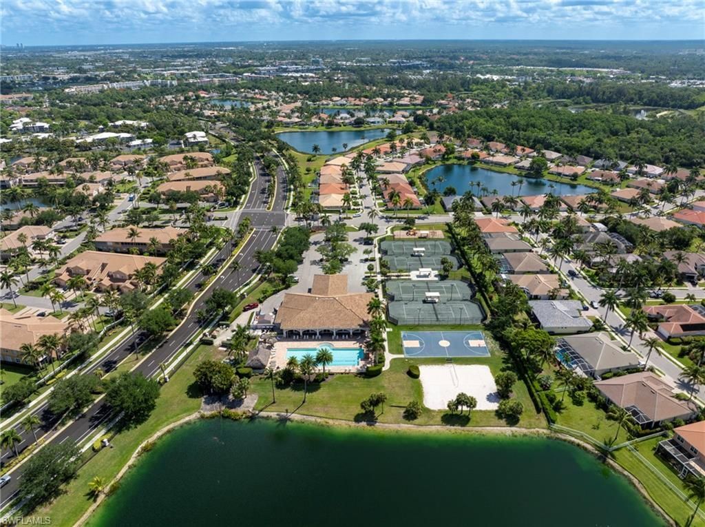 7863 Lake Sawgrass Loop, Unit 5512, Fort Myers, FL 33907 Photo