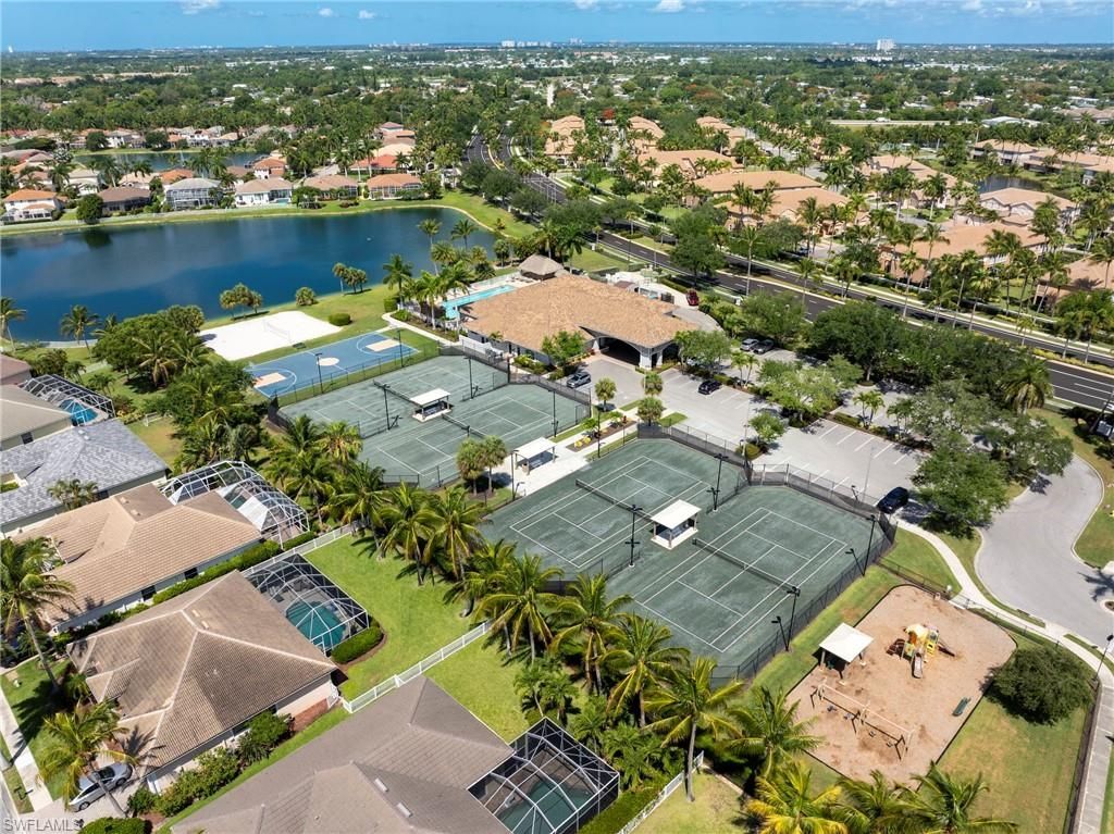 7863 Lake Sawgrass Loop, Unit 5512, Fort Myers, FL 33907 Photo