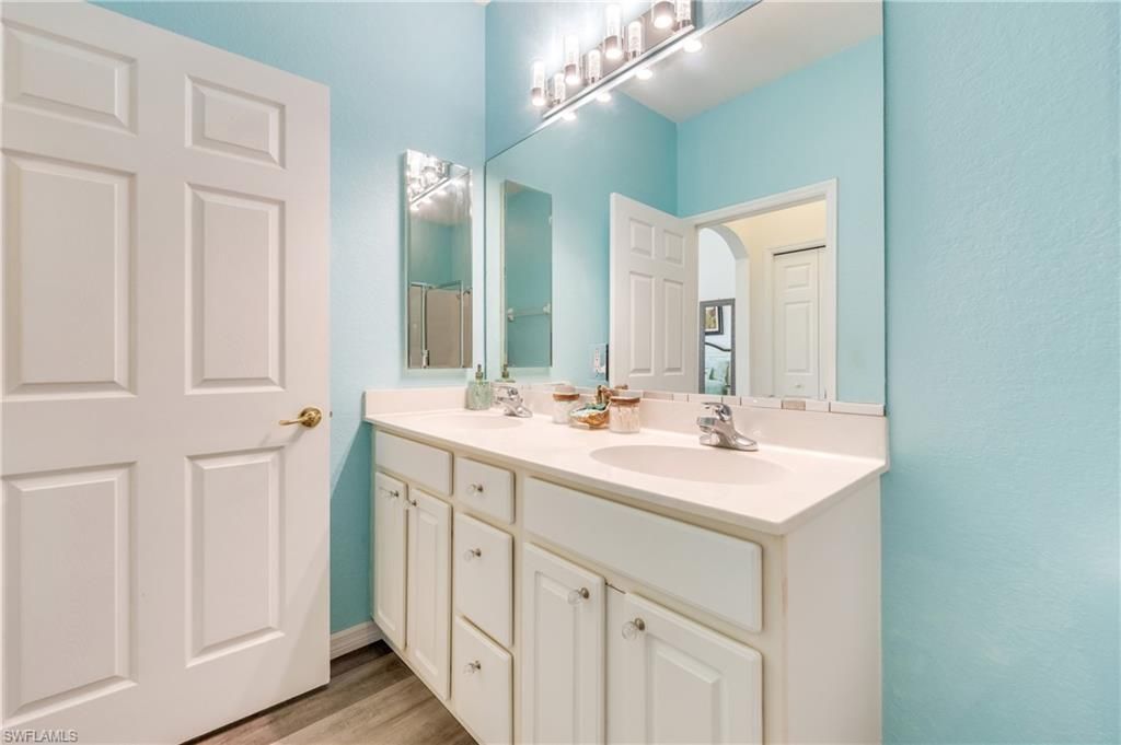 7863 Lake Sawgrass Loop, Unit 5512, Fort Myers, FL 33907 Photo